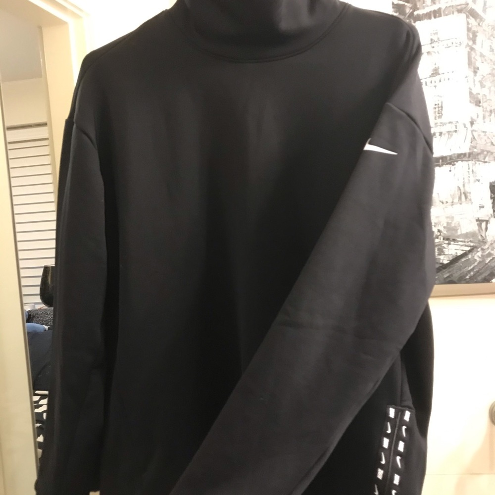 Nike mock neck